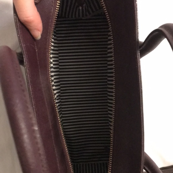 Plum colored Kate spade bag - Picture 2 of 3